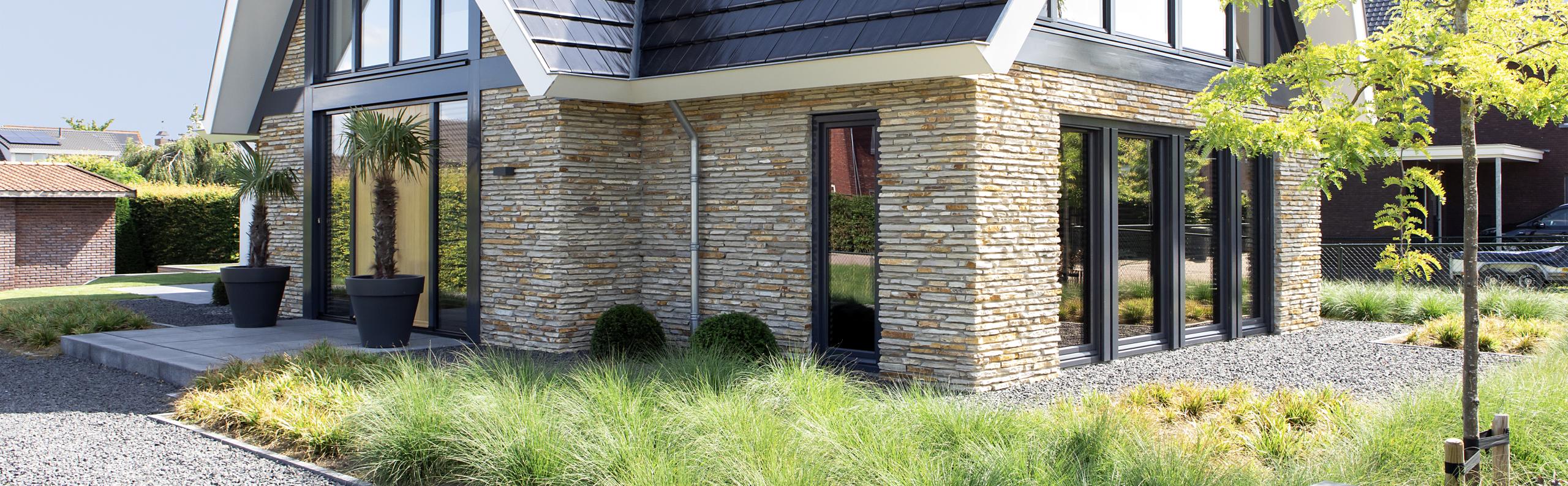 Huis bouwen gevelsteen natuursteen Beurs Eigen Huis