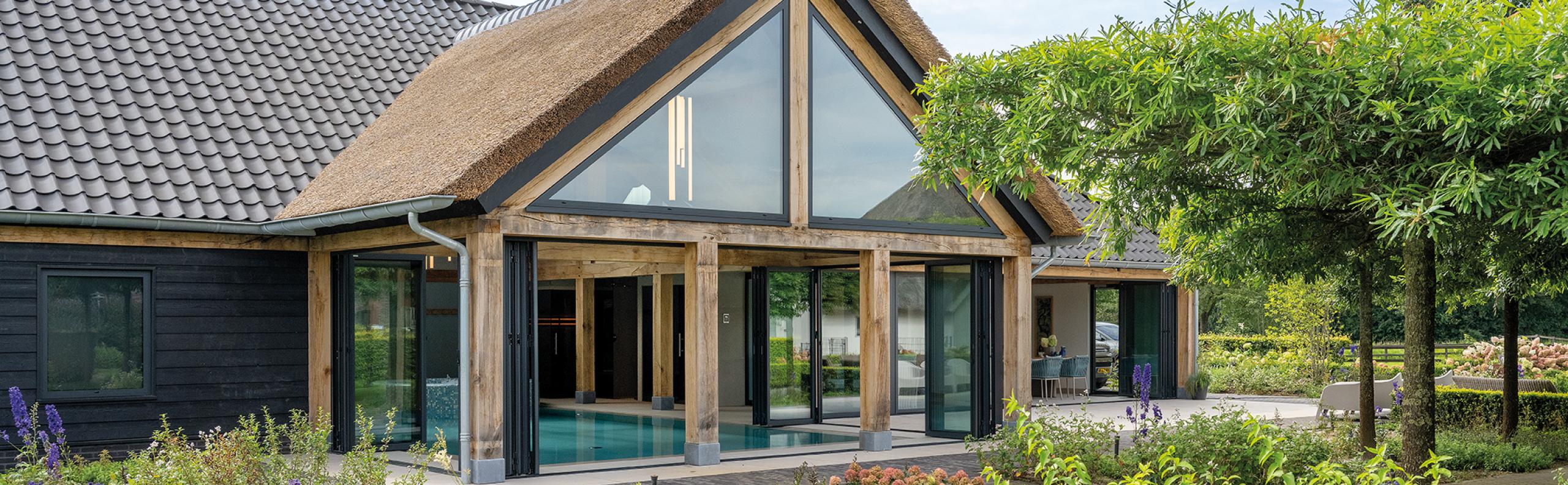 BLOG Entree NOESK VJ26 - Karakter in huis met houten gebinten