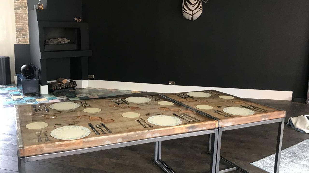 Beurs Eigen Huis DOKX tafels interieur maatwerk