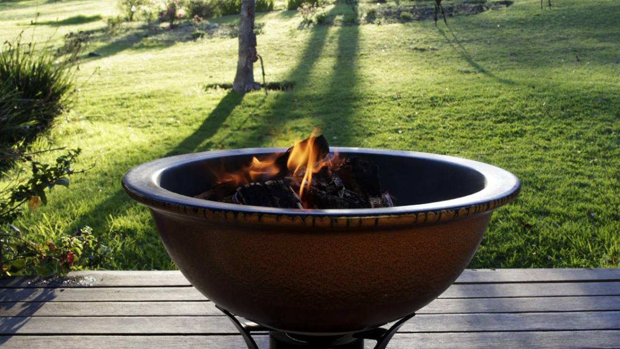 Beurs Eigen Huis African Flame vuurschalen pothaarden kachels 