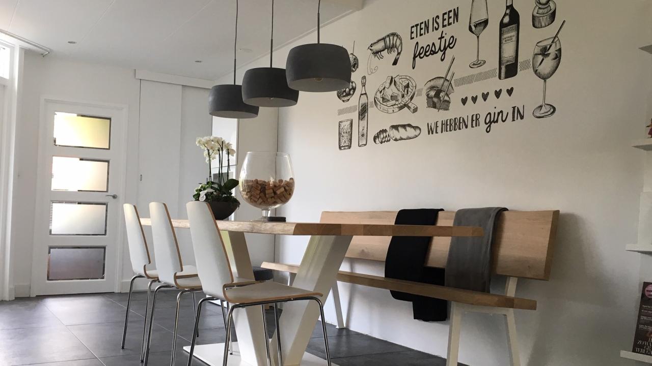 Beurs Eigen Huis Boomstamtafel interieur tafel boomstam