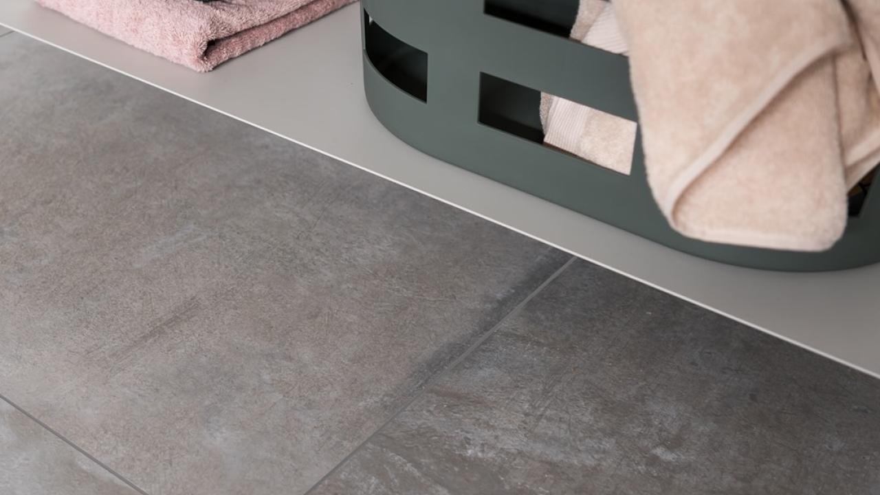 Beurs Eigen Huis Douglas & Jones tegels interieur badkamer keuken vloer wand