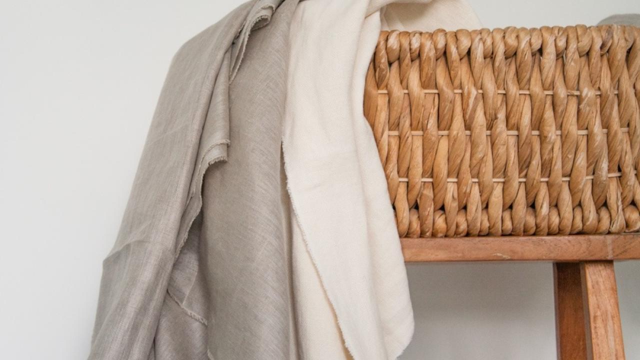 Beurs Eigen Huis Evert Groot Etoffe Unique linnen stoffen gordijnen