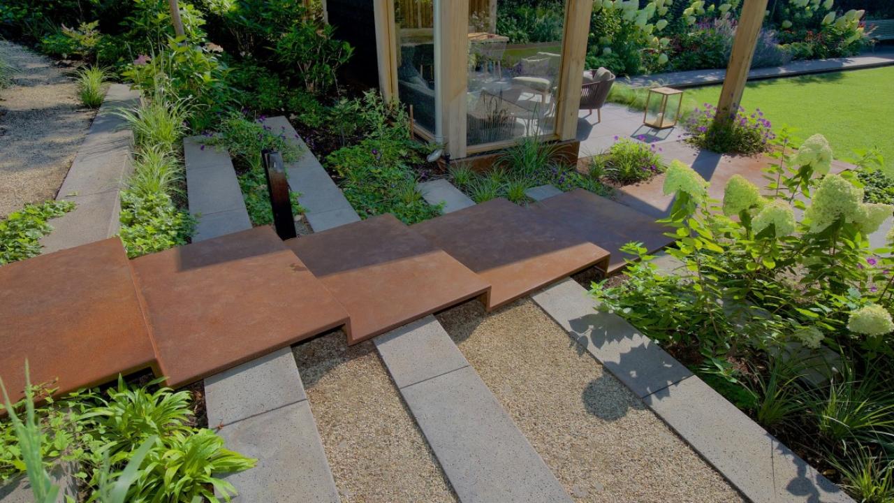 Beurs Eigen Huis Schellevis beton tegels tuin
