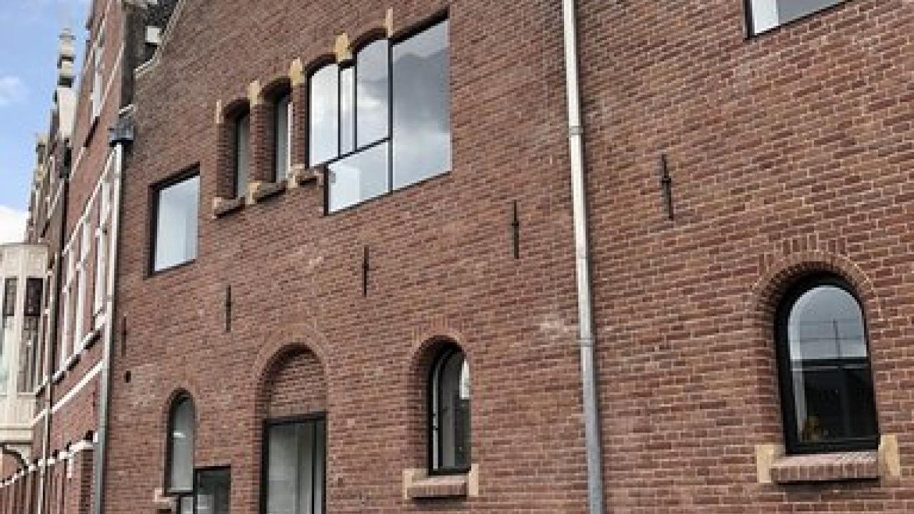 Beurs Eigen Huis - Exposant Van der Vegt smeed- en constructiebedrijf