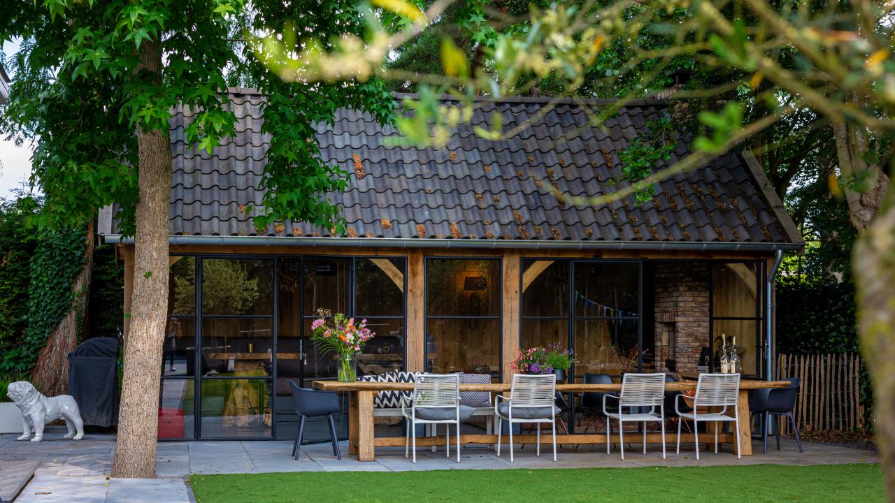 Tuinhuis Overkapping inspiratie trends REALISEER JE DROOMTUIN