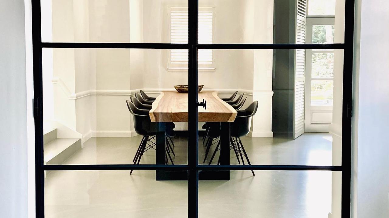 stalen deur beurs eigen huis