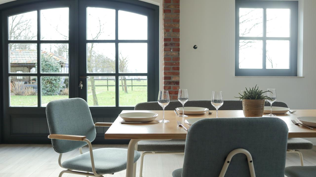 stoelen beurs eigen huis