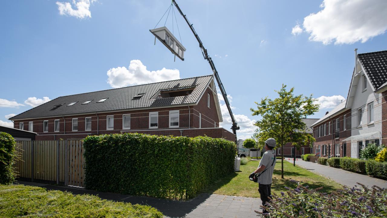dakkapel plaatsen beurs eigen huis