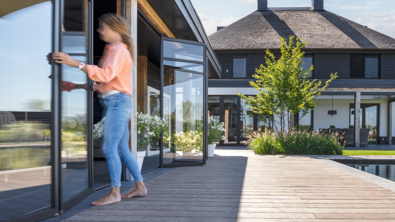 Van Bach - Beschutt Voorjaar 2024 REALISEER JE DROOMHUIS