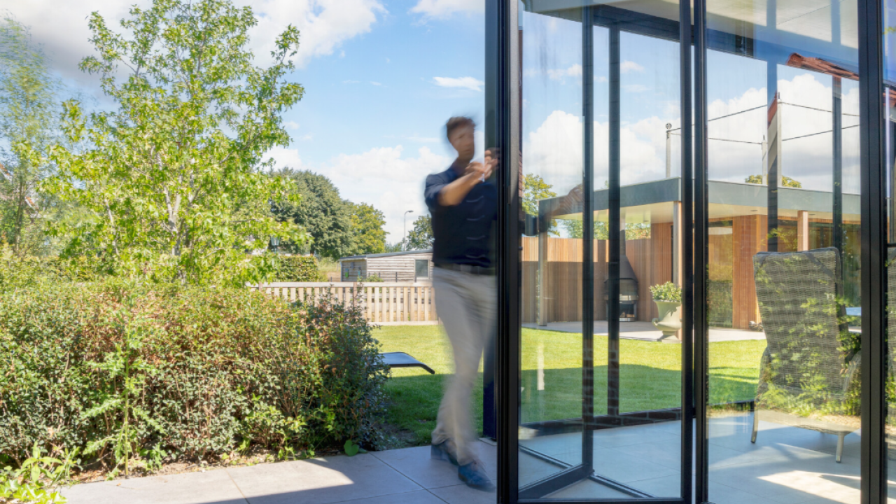 Van Bach - Beschutt Voorjaar 2024 REALISEER JE DROOMHUIS