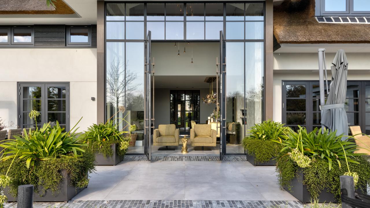 stalen deuren pui beurs eiegn huis