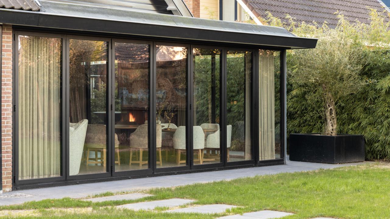 stalen deur pui beurs eigen huis