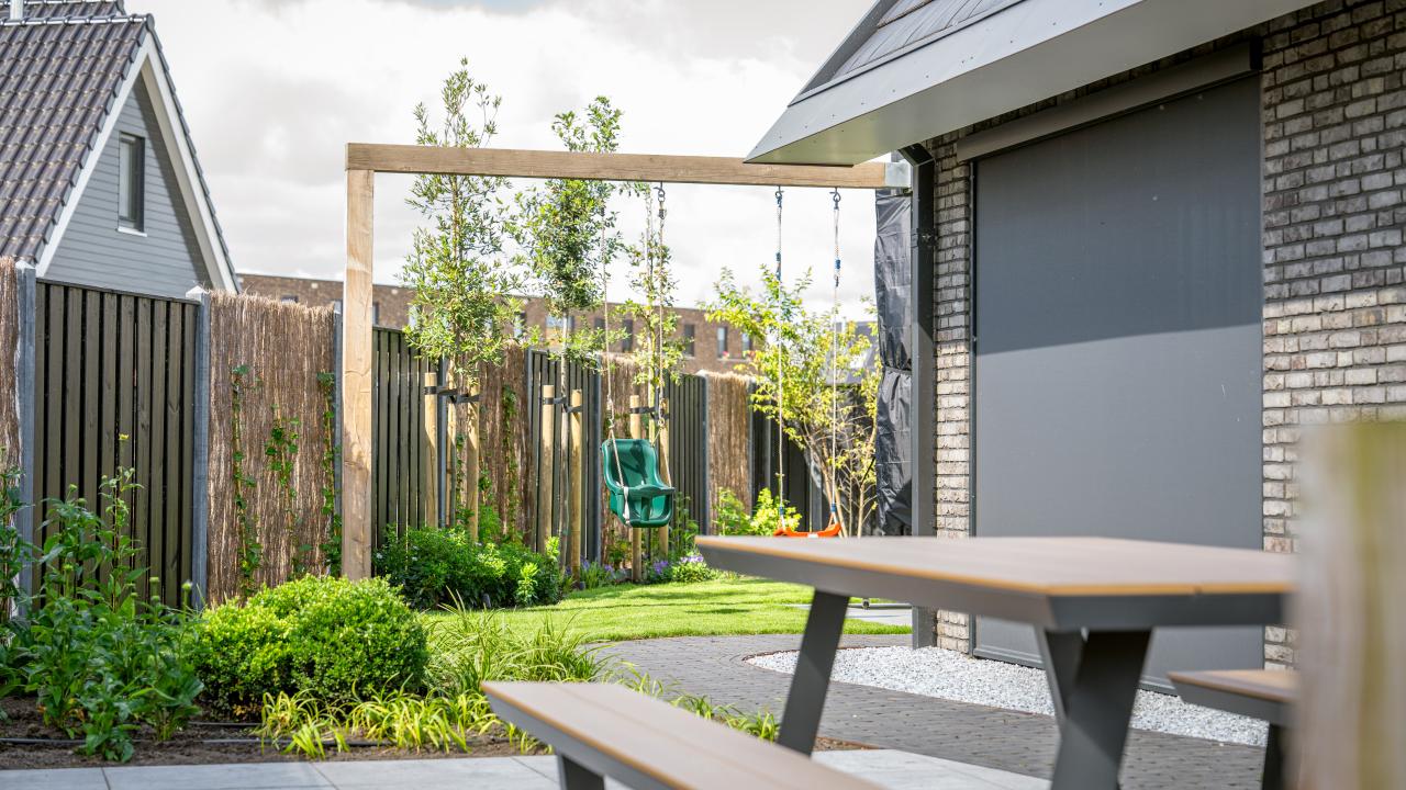 Exposant Van den Brink Hovenier Voorjaar 2026 BEURS EIGEN HUIS.png