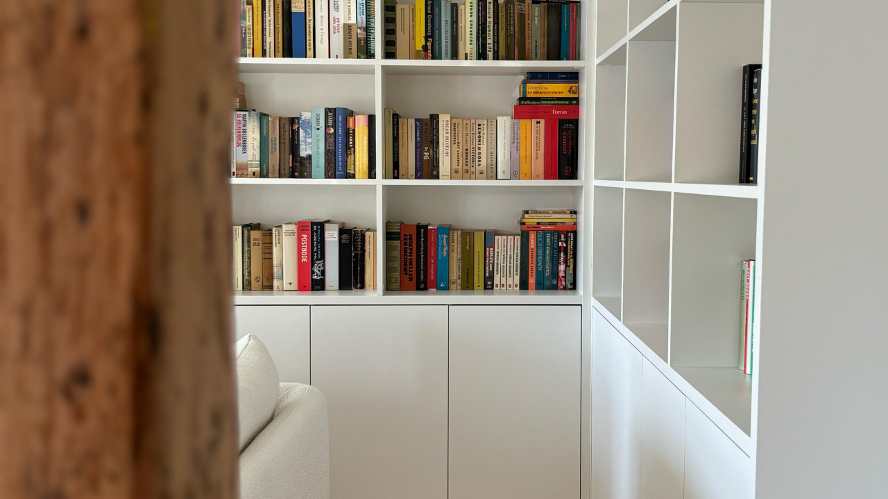 furnio kast beurs eigen huis