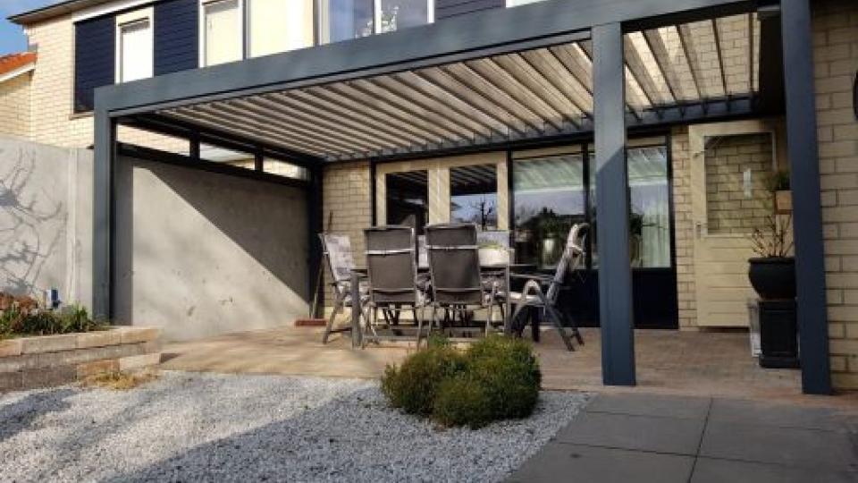 Lamellendak overkapping tuin terrras REALISEER JE DROOMHUIS