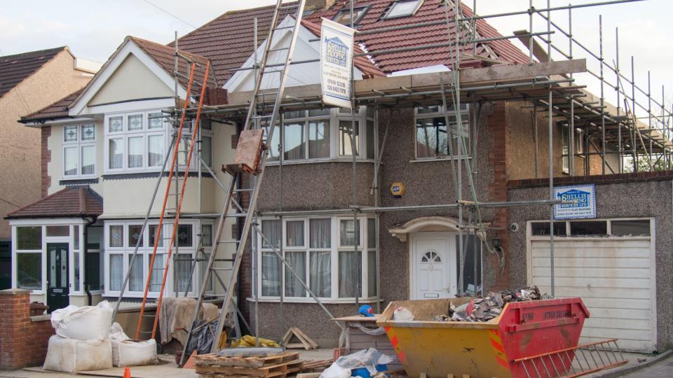 Container huren verbouwing REALISEER JE DROOMHUIS