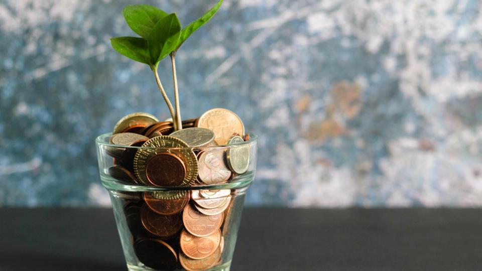geld in pot realiseer je droomhuis