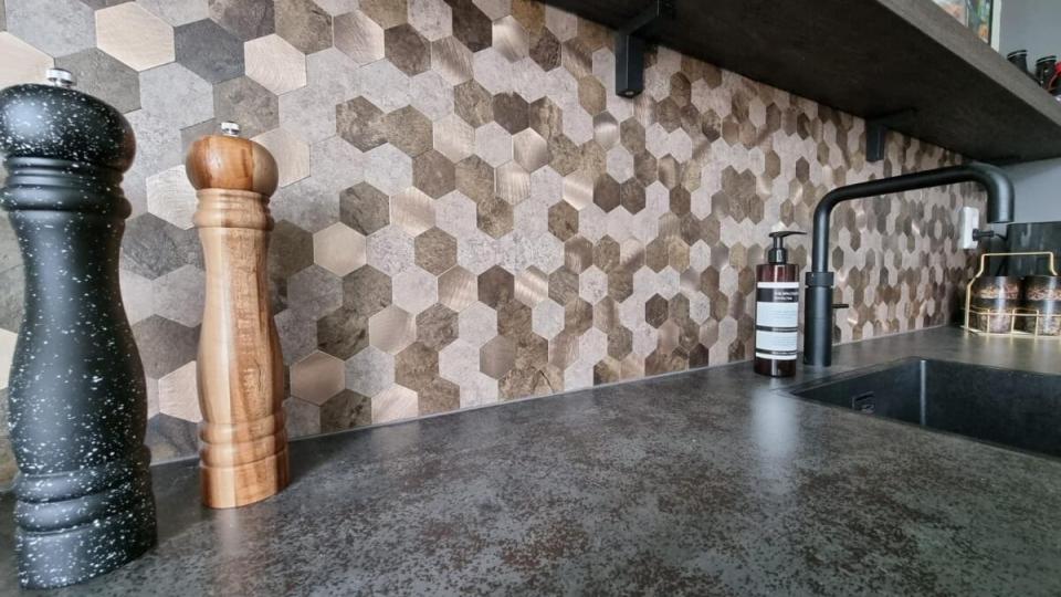 Wandbekleding REALISEER JE DROOMHUIS 